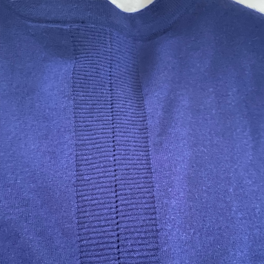 Gold Hawk Cardigan - Picture 6 of 8